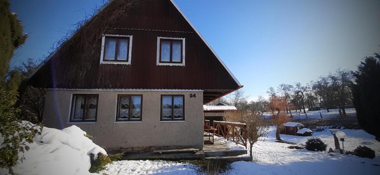 Chalupa Vrsovka Exterior photo